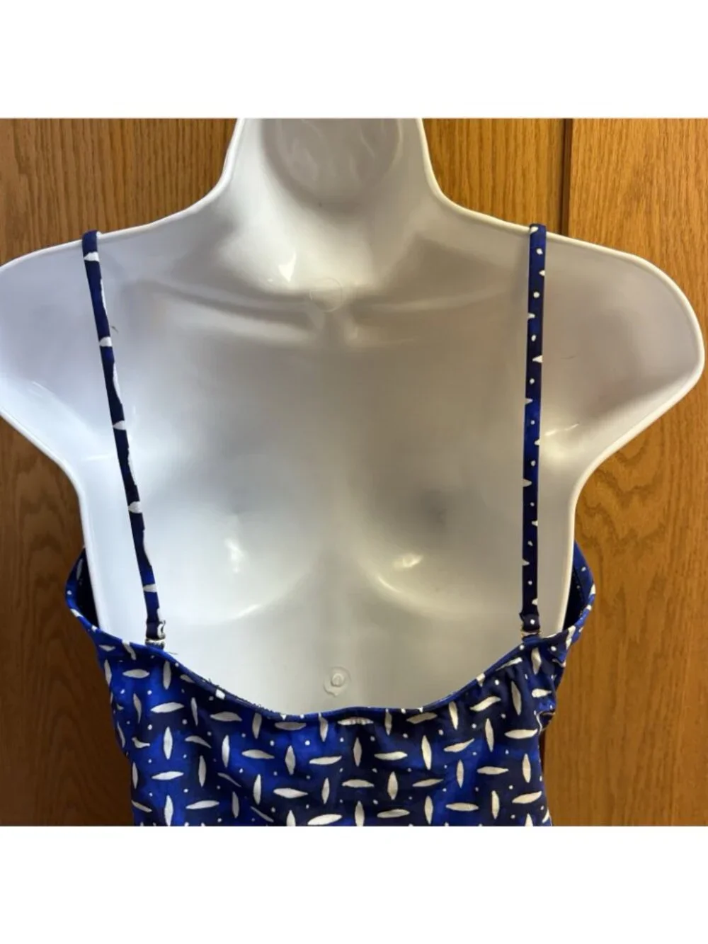 La Blanca Blue & White Geometric Print One-Piece Swimsuit - Size 14 - Picture 3 of 6